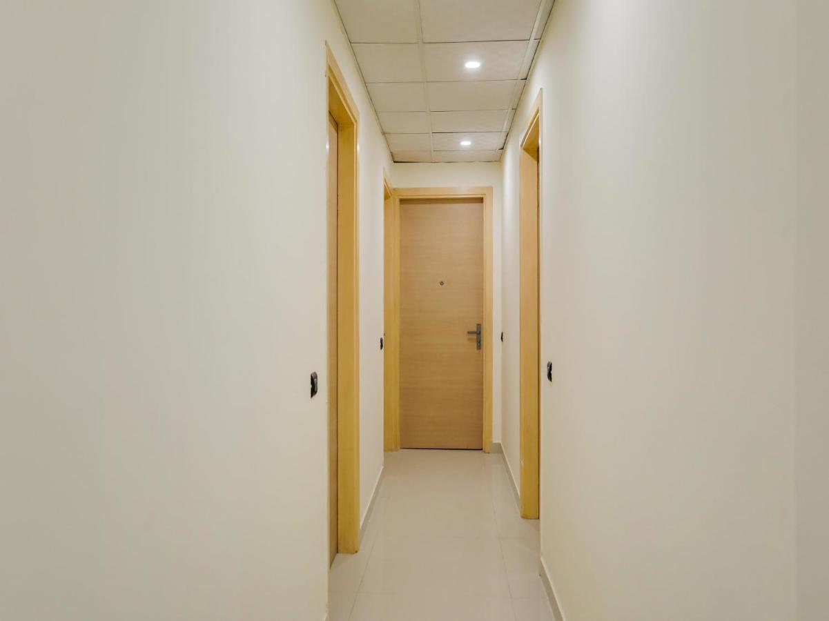 Townhouse Magnolia Corporate Stays グルガウン エクステリア 写真