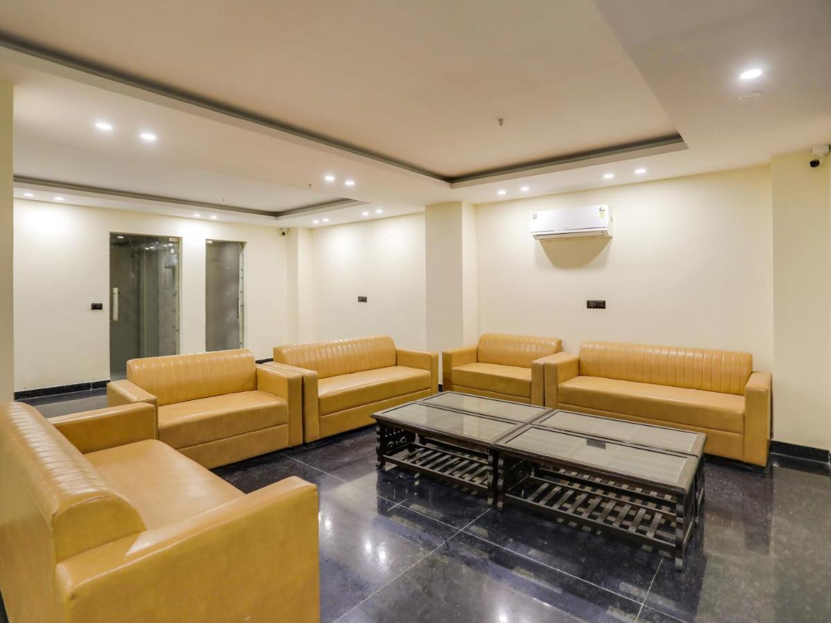 Townhouse Magnolia Corporate Stays グルガウン エクステリア 写真