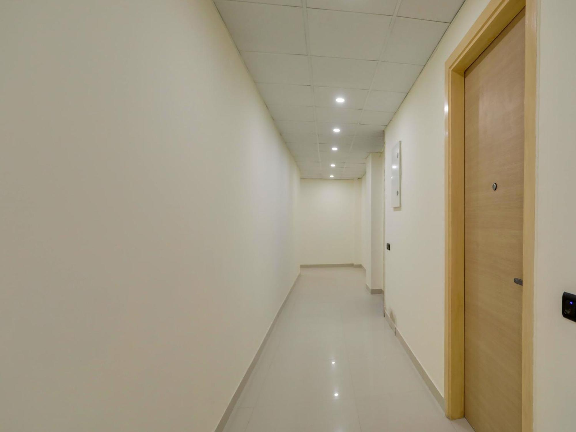 Townhouse Magnolia Corporate Stays グルガウン エクステリア 写真